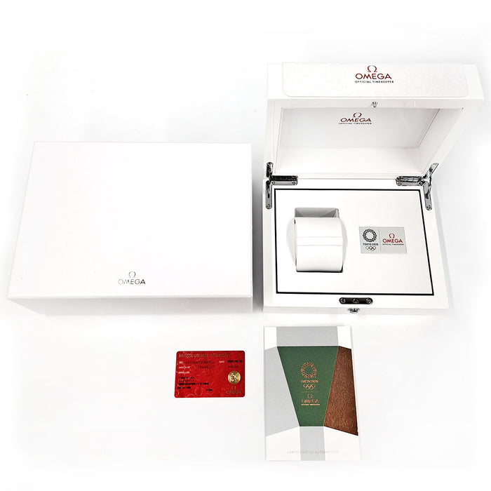 OMEGA 
スピードマスター 記念モデル グリーン 
箱ギャラ付