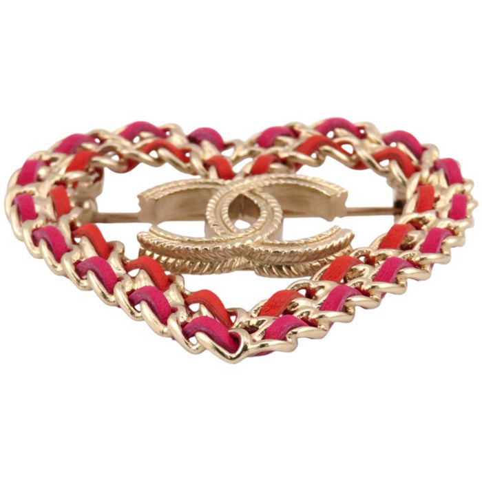 CHANEL 
B18P COCO CC Gold Color Metal 
Coco Mark Leather Heart Brooch