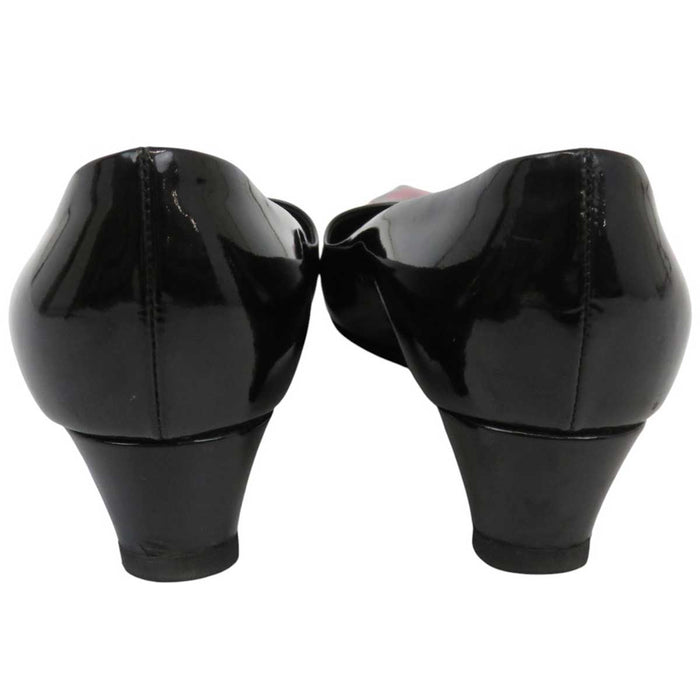 LOUIS VUITTON 
LV パテント ローヒール 
グラフィティ フラット パンプス