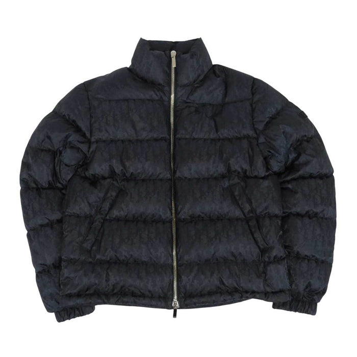 Dior
Puffer Trotter Technical Jacquard Nylon
Oblique Down Jacket