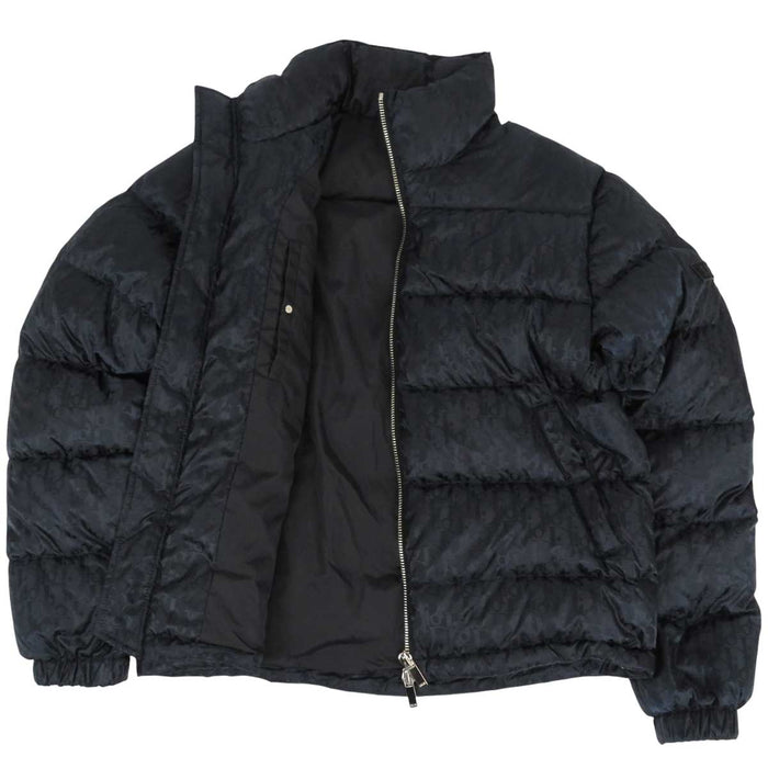 Dior
Puffer Trotter Technical Jacquard Nylon
Oblique Down Jacket