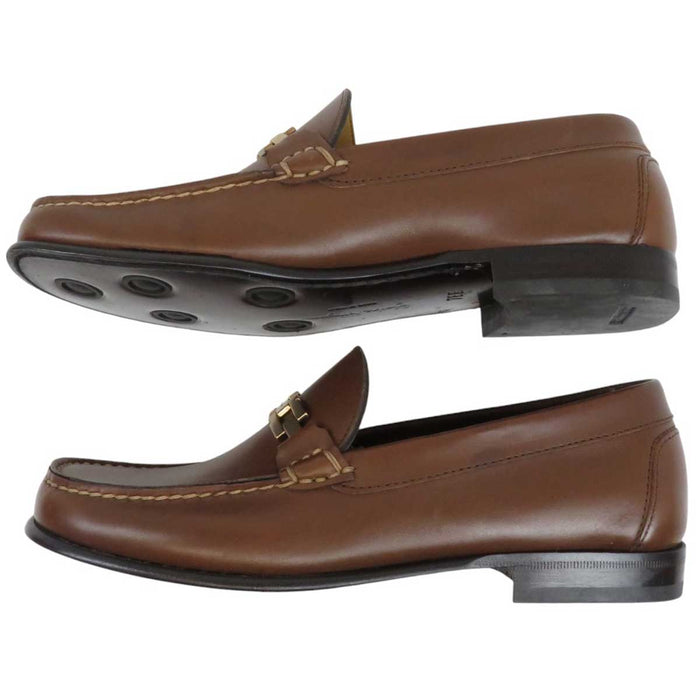 Salvatore Ferragamo 
ロゴ ゴールドカラー金具 
ビット ローファー