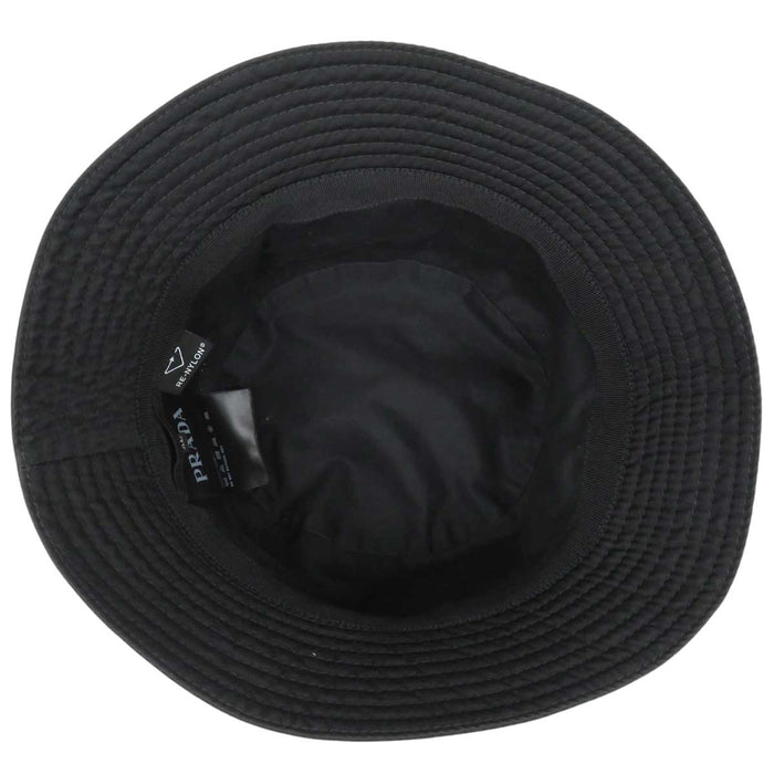 PRADA 
トライアングルロゴ リナイロン 
Re-Nylon バケットハット