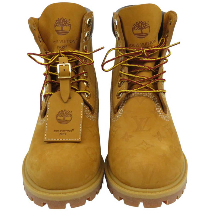 LOUIS VUITTON 
ティンバーランド エンボス 
Timberland コラボ 6-IN アンクルブーツ 
モノグラム