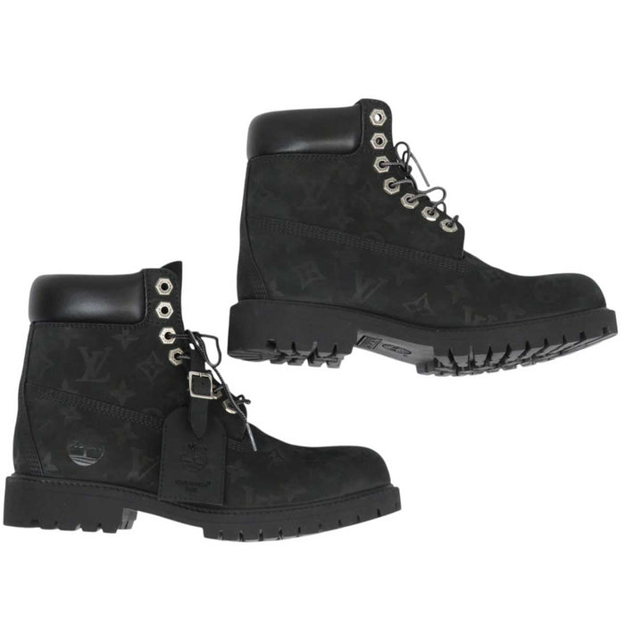 LOUIS VUITTON 
LV ロゴ 24年製 ティンバーランド スエード 
Timberland コラボ アンクルブーツ モノグラム