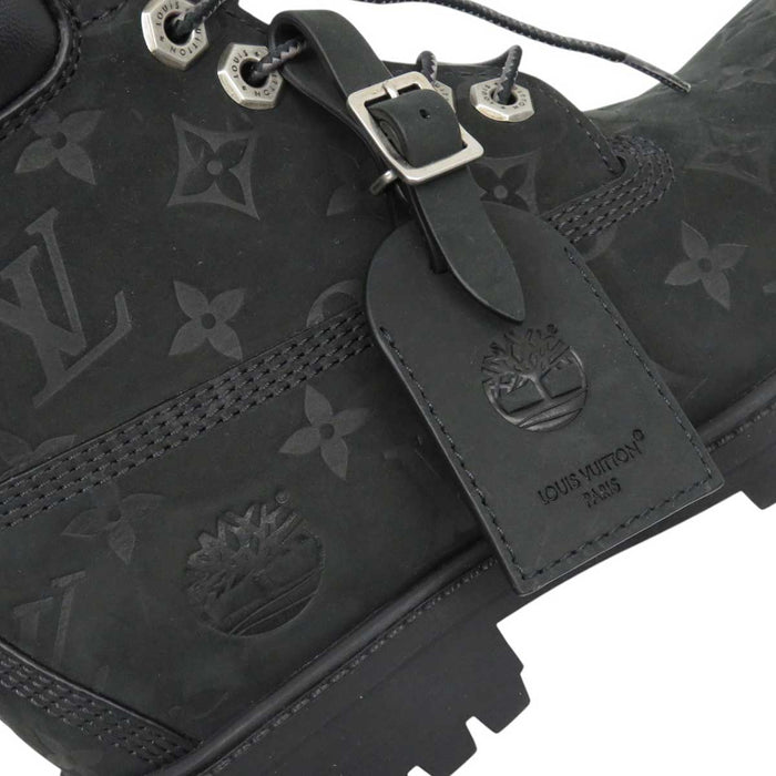 LOUIS VUITTON 
LV ロゴ 24年製 ティンバーランド スエード 
Timberland コラボ アンクルブーツ モノグラム
