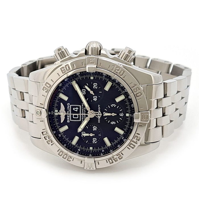 BREITLING 
ブラックバード クロノグラフ ビッグデイト 
ギャラ付