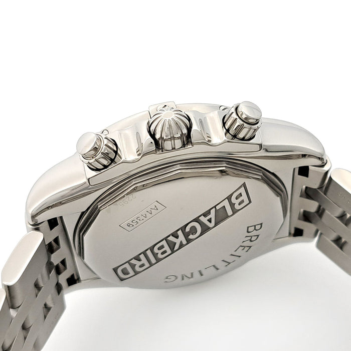 BREITLING 
ブラックバード クロノグラフ ビッグデイト 
ギャラ付