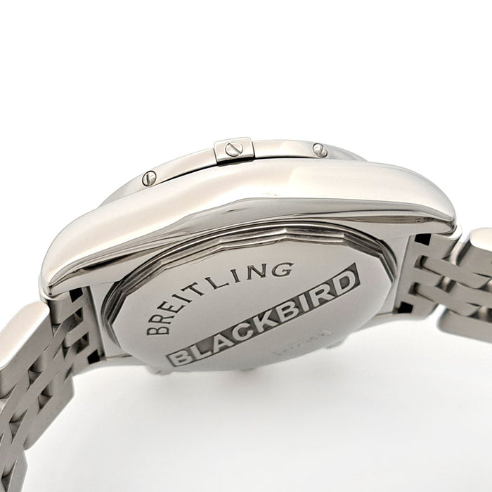 BREITLING 
ブラックバード クロノグラフ ビッグデイト 
ギャラ付