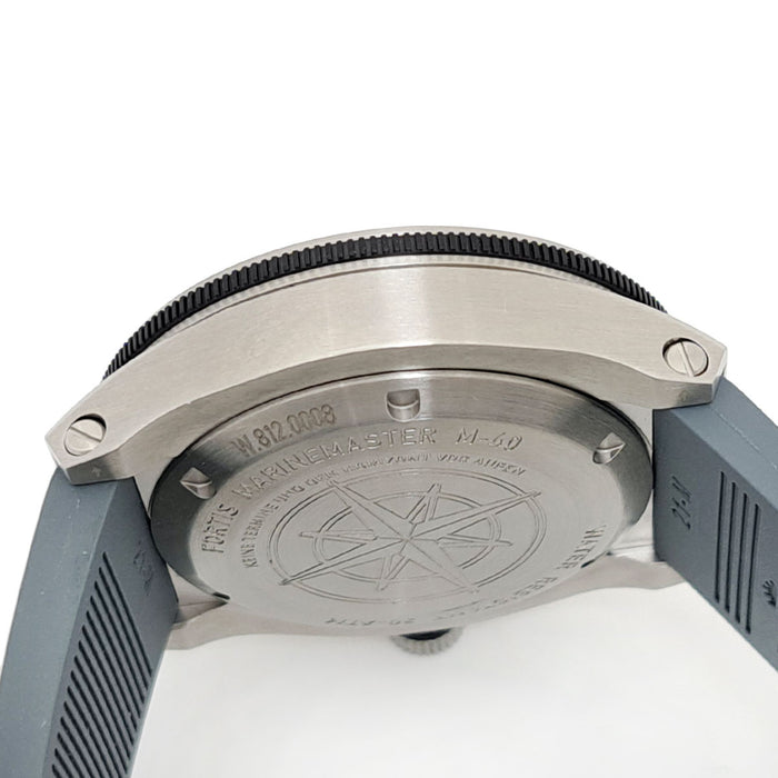 FORTIS
海洋大師 M-40
附帶保證書