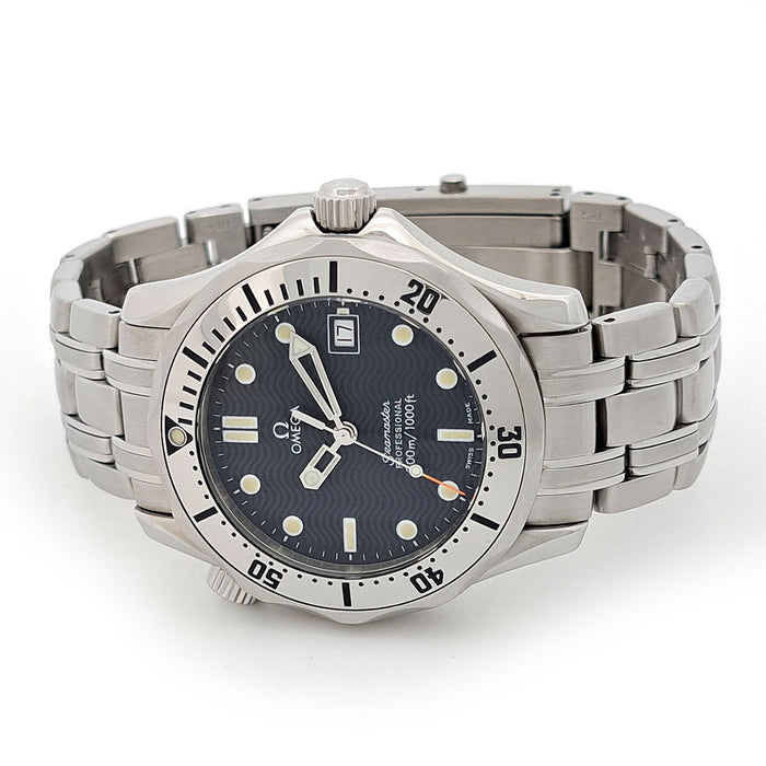 OMEGA 
シーマスター300