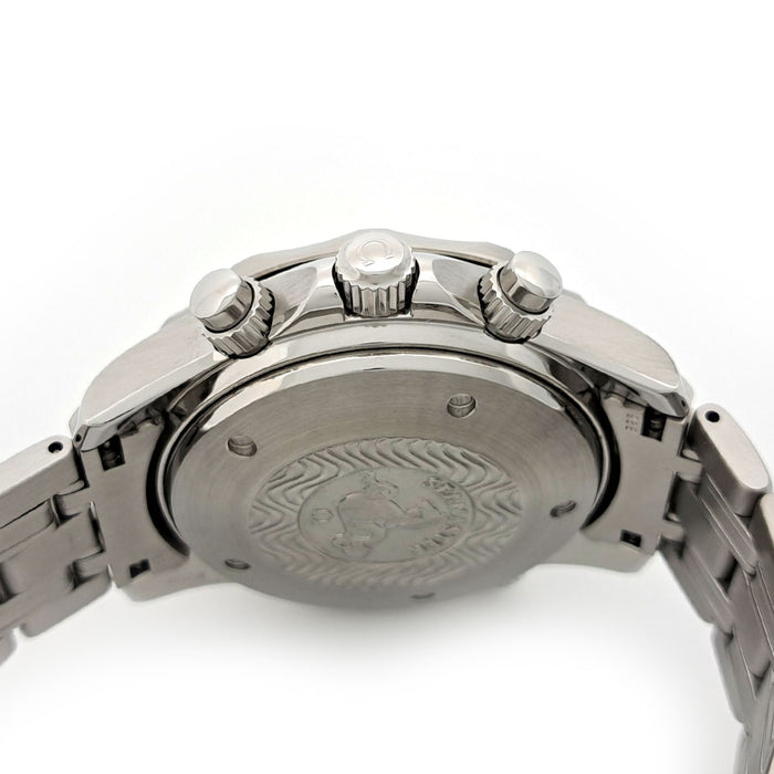 OMEGA 
Seamaster professionnel 300 chronographe 
Avec boîte et garantie