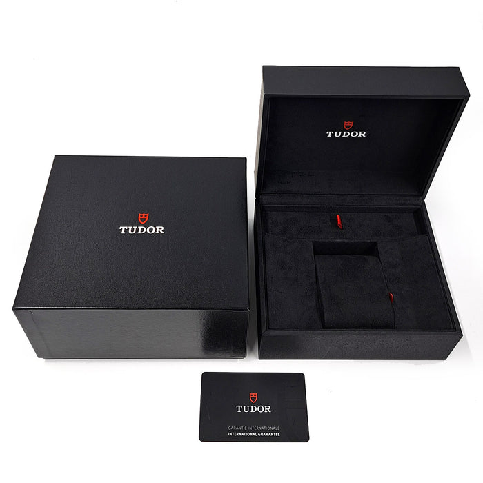 TUDOR
Royal Day-Date 10P Diamond
With Box and Warranty Card
