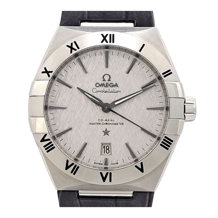 OMEGA 
Co-Axial Master Chronometer 
With Box and Warranty Card