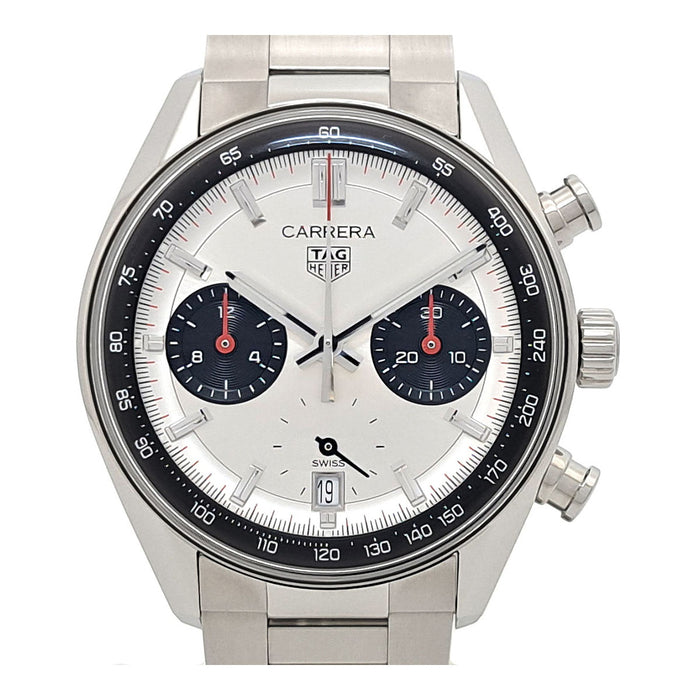 TAG HEUER
Carrera Chronograph
With Box and Warranty Card