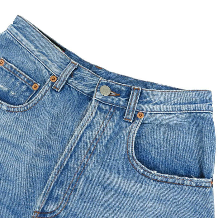 GUCCI 
ロゴ 刺繍 ハート コットン 
GG アップル モチーフ ワッペン デニムパンツ