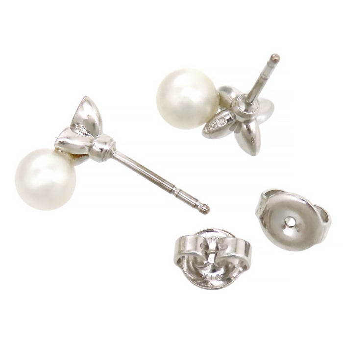 MIKIMOTO 
Flower Pearl Earrings