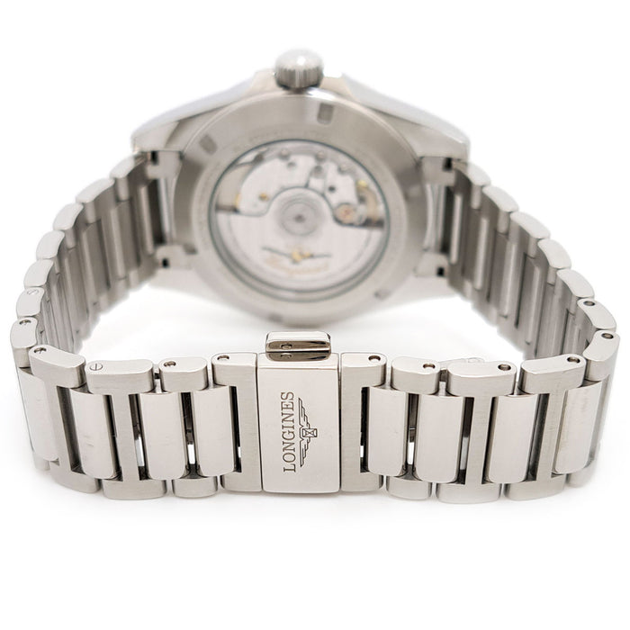 LONGINES 
Conquest Automatico 
Con scatola e garanzia