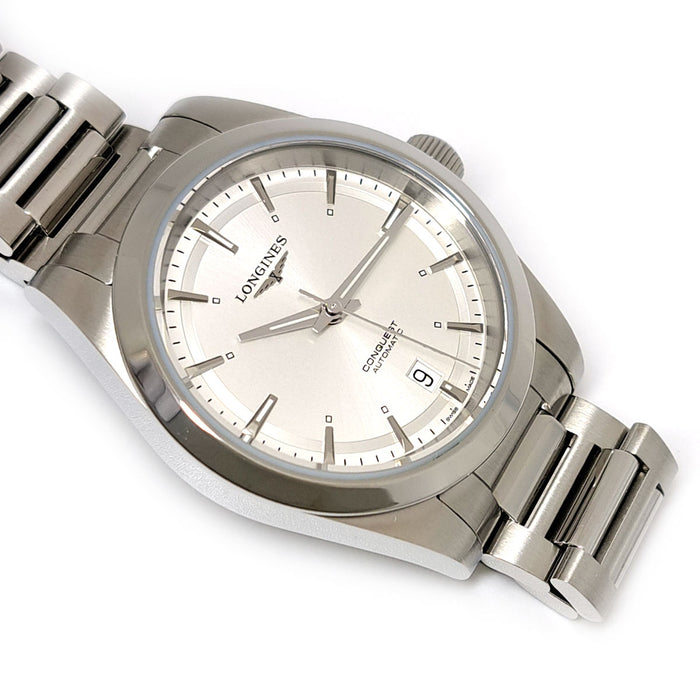 LONGINES 
Conquest Automatico 
Con scatola e garanzia