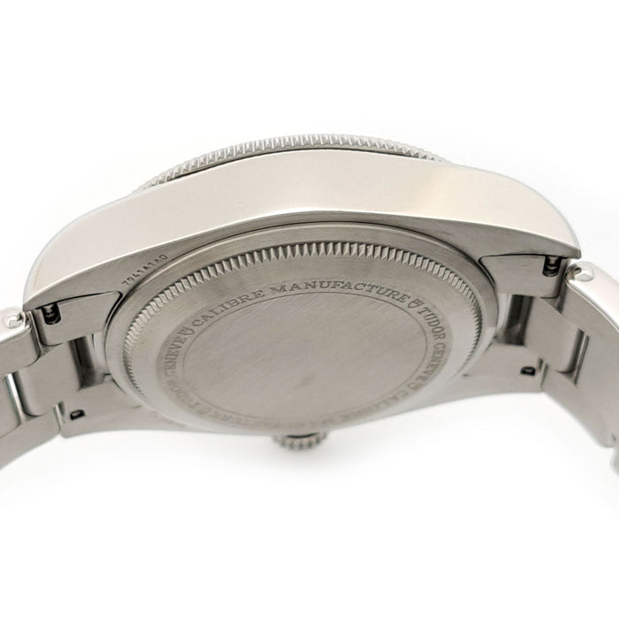 TUDOR 
ブラックベイ 
箱ギャラ付