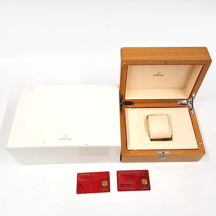 OMEGA 
シーマスター プラネットオーシャン 600M 
箱ギャラ付