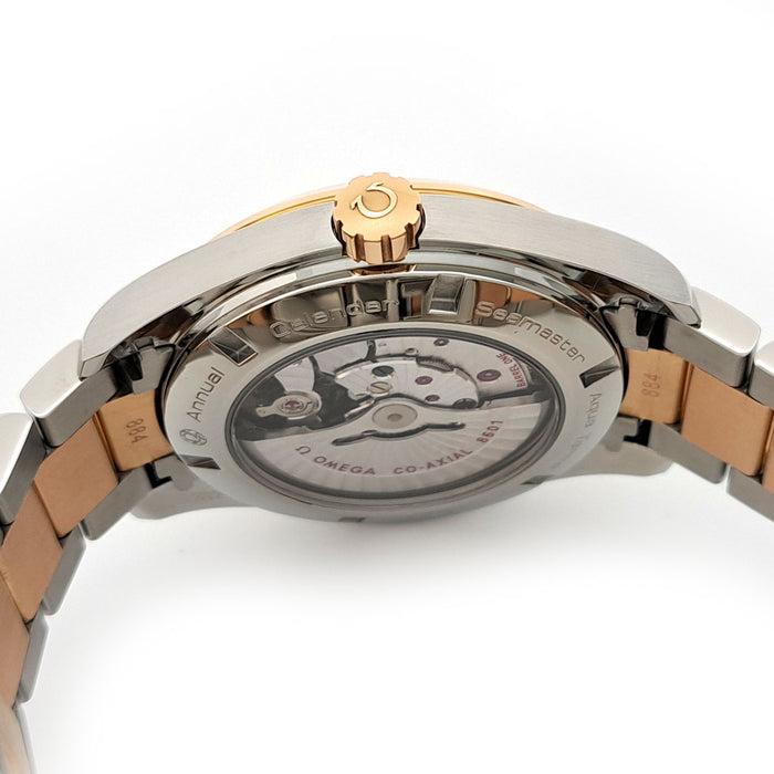 OMEGA 
シーマスター アクアテラ150m アニュアルカレンダー 
箱ギャラ付