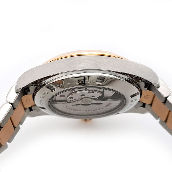 OMEGA 
シーマスター アクアテラ150m アニュアルカレンダー 
箱ギャラ付