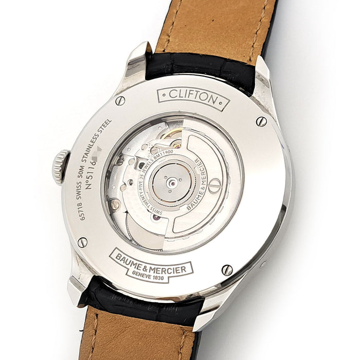 Baume & Mercier 
Clifton Triplo Calendario Fasi Lunari