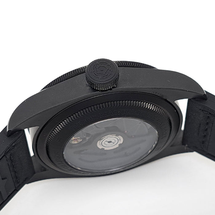 TUDOR 
ブラックベイ セラミック 
箱ギャラ付