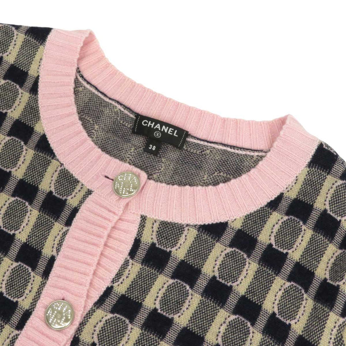 CHANEL
Logo COCO CC Coco Button Rhinestone
Coco Mark Long Sleeve Knit Cardigan