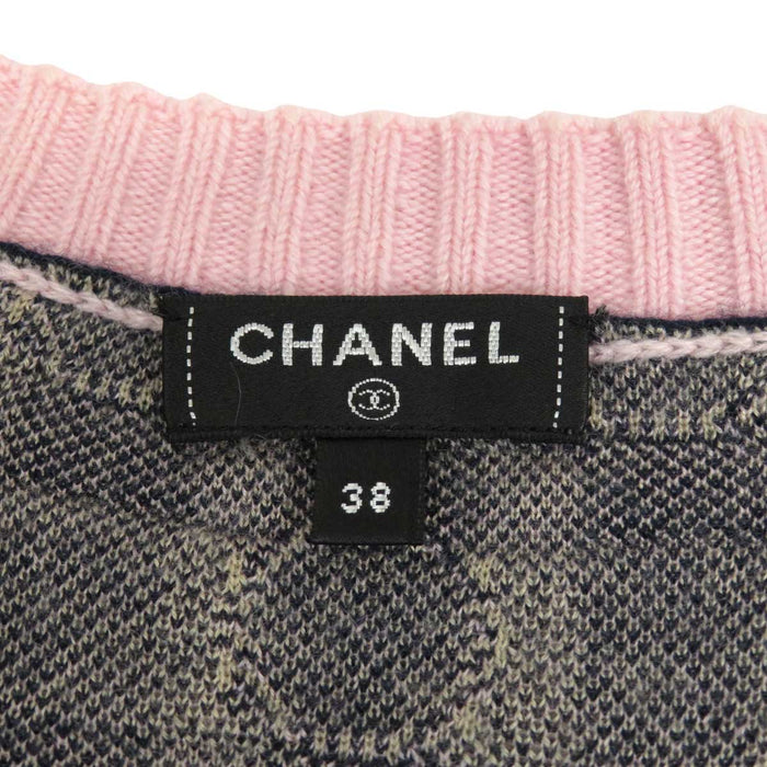 CHANEL
Logo COCO CC Coco Button Rhinestone
Coco Mark Long Sleeve Knit Cardigan