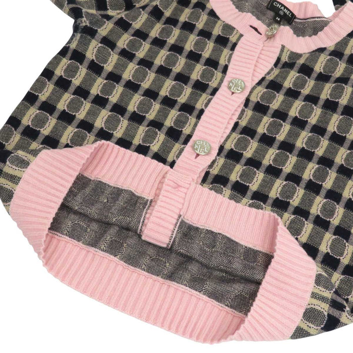CHANEL
Logo COCO CC Coco Button Rhinestone
Coco Mark Long Sleeve Knit Cardigan
