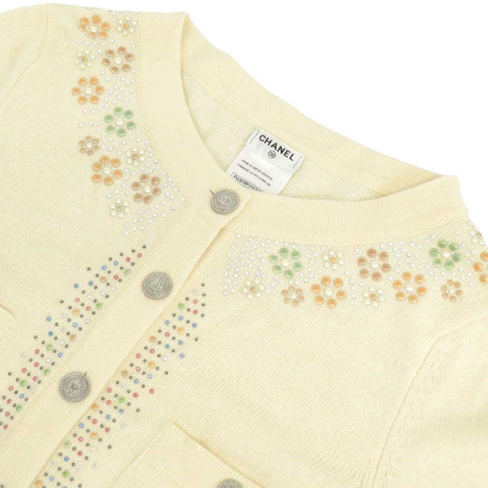 CHANEL
Logo COCO CC Coco Button Bijou
Coco Mark Beads Studs Cashmere Knit Cardigan