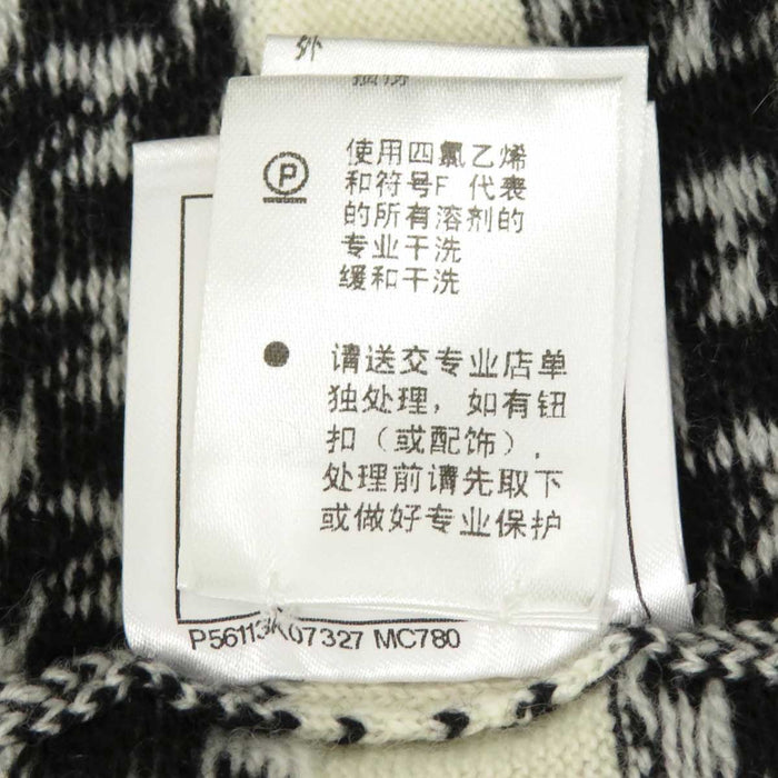 CHANEL 
17P ロゴ COCO CC チェーンモチーフ ココボタン 
ココマーク ロングスリーブ カシミア ニット カーディガン