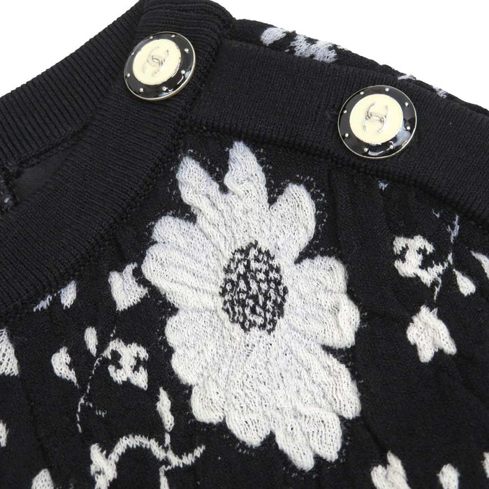 CHANEL 
COCO CC bottone fiore motivo totale misto cotone misto rayon 
marchio Coco abito a maniche corte