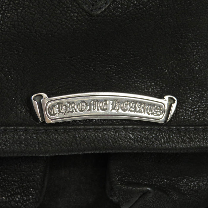 CHROME HEARTS 
CEM CRS ダガージップ クロスボール スクロールラベル レザー 
セメタリー クロスパッチ ソフト ショルダーバッグ ラージ