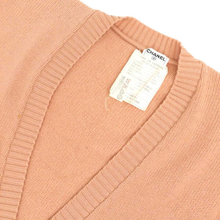 CHANEL 
93A COCO CC ココボタン ゴールドカラー金具 
ココマーク ヴィンテージ カシミヤ カーディガン