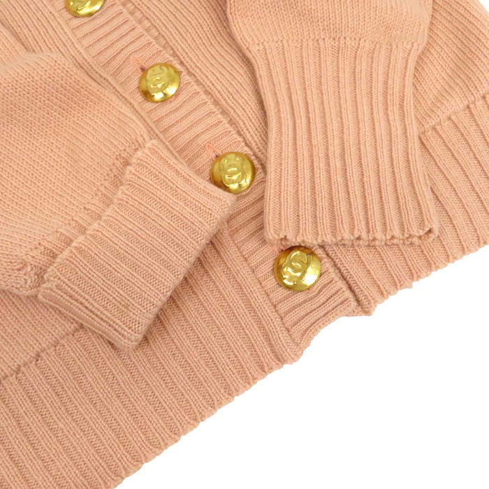 CHANEL 
93A COCO CC ココボタン ゴールドカラー金具 
ココマーク ヴィンテージ カシミヤ カーディガン