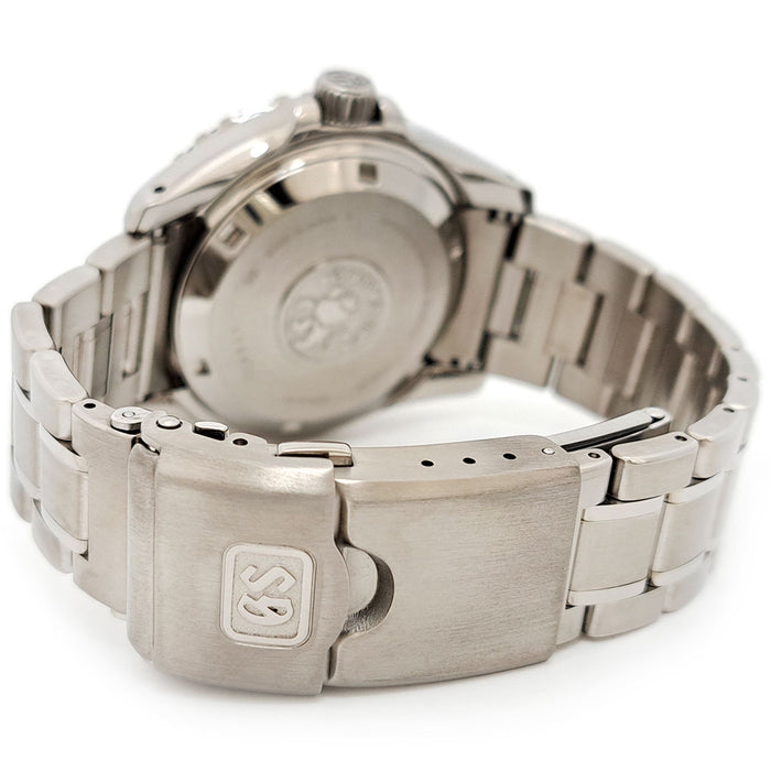 SEIKO
Grand Seiko Mechanical High-Beat Divers 200m
With Box and Warranty Card