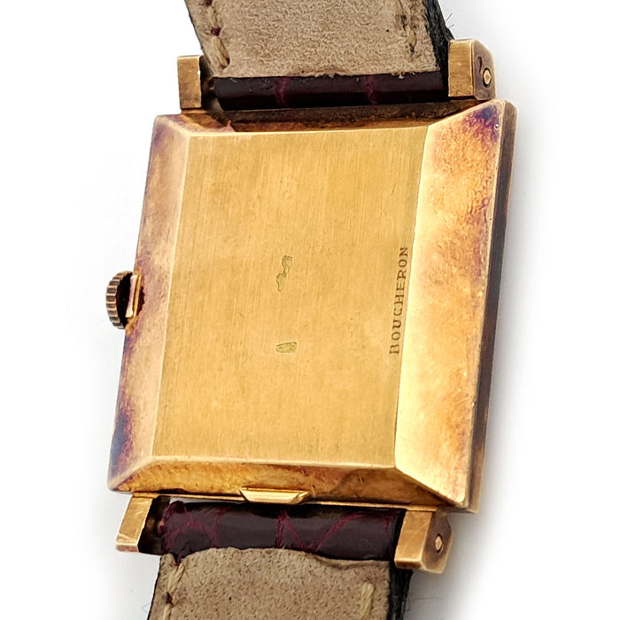 Boucheron 
スクエア ボルドーダイヤル 
箱付