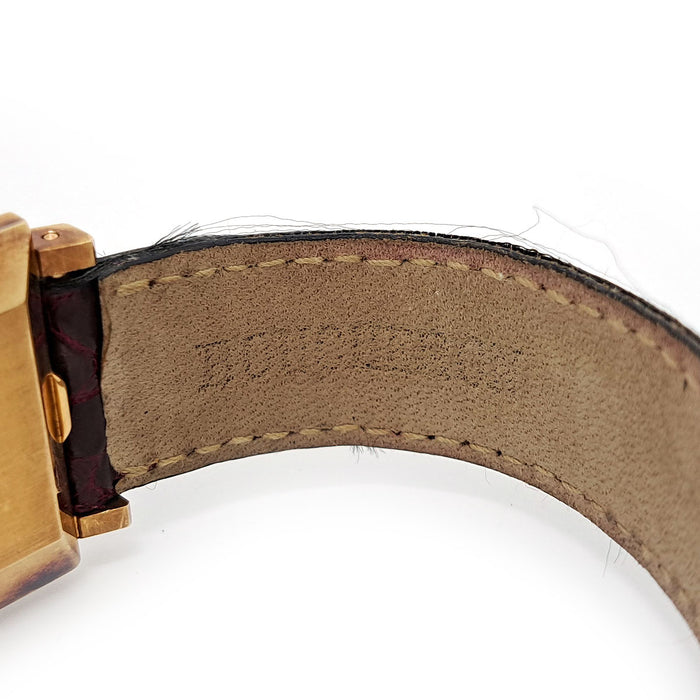 Boucheron 
スクエア ボルドーダイヤル 
箱付