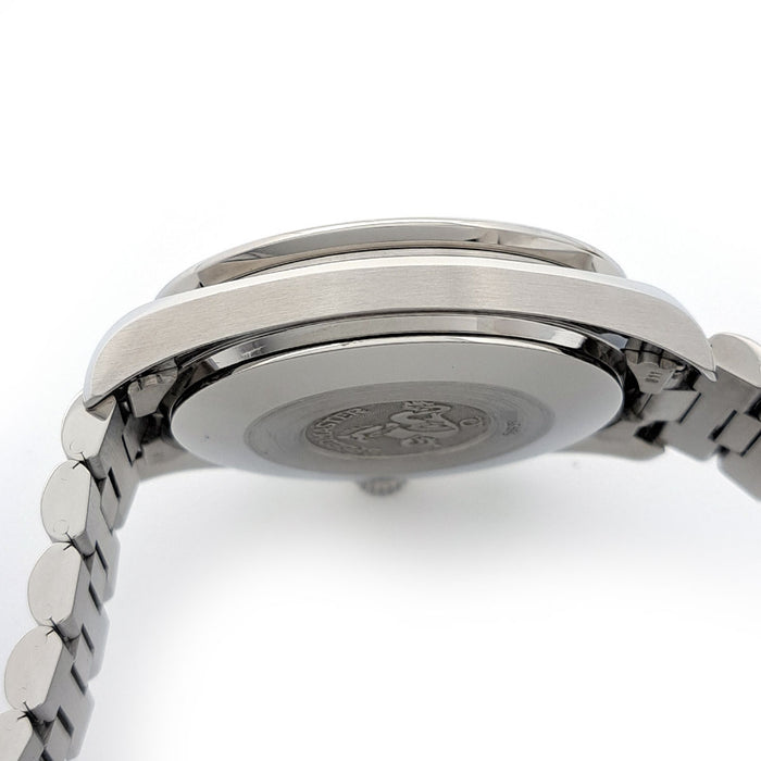 OMEGA 
スピードマスター リデュースド 
箱付