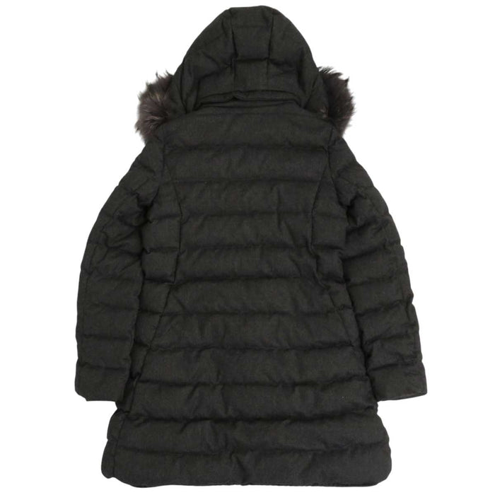 TATRAS 
ウール ロング ジップアップ 
LAVIANA ラビアナ ファー付き ダウンコート