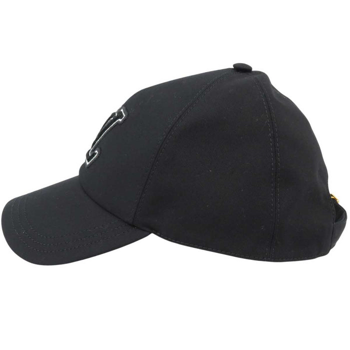 LOUIS VUITTON 
ロゴ 刺繍 
LV シグネチャー キャップ