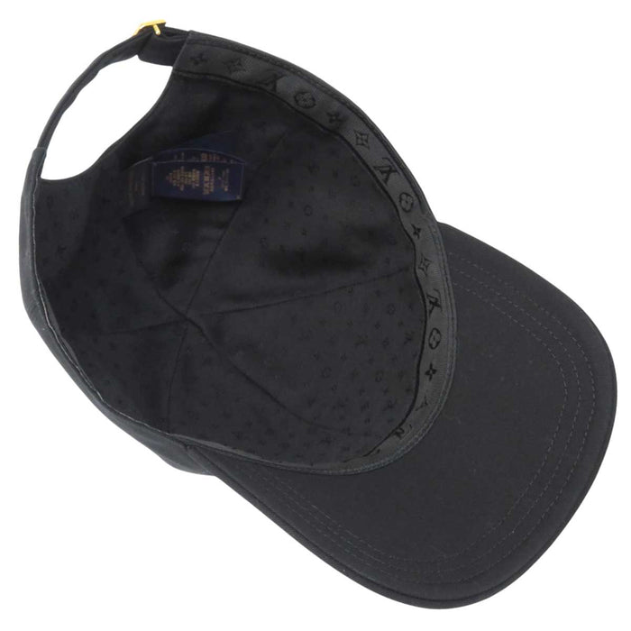 LOUIS VUITTON 
ロゴ 刺繍 
LV シグネチャー キャップ