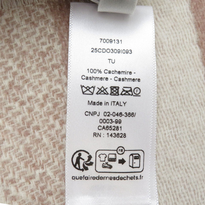 Dior
All-over pattern Trotter
Oblique logo cashmere muffler