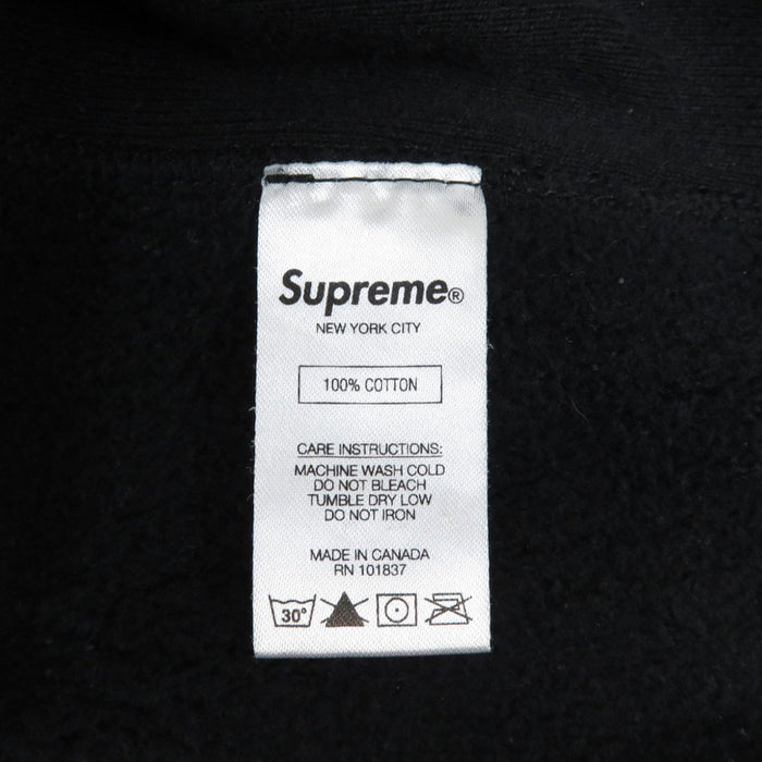 Supreme
Hoodie Sweat Wappen
S Logo Parker