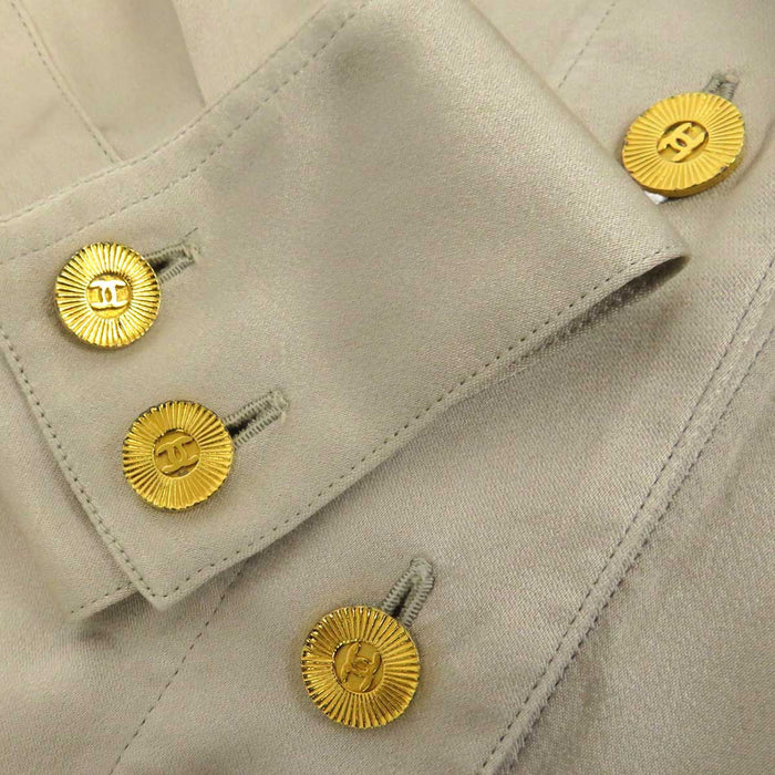 CHANEL 
COCO CC ココボタン ロゴ 
ココマーク シルク ブラウス