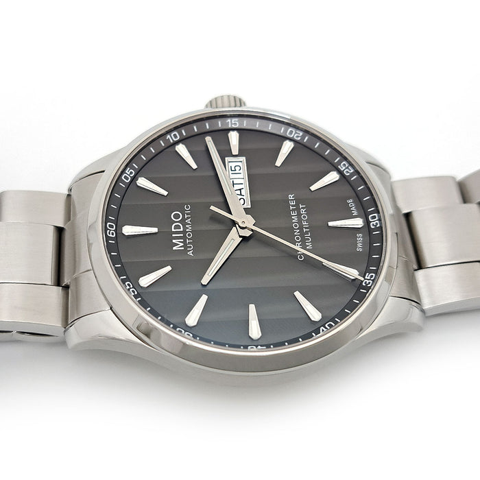 MIDO
多功能强固
带盒子和保修卡