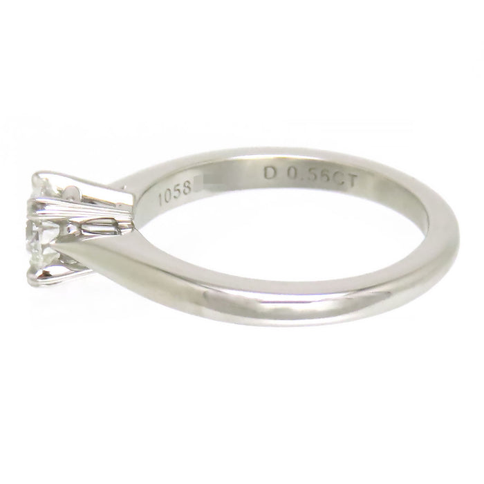 HARRY WINSTON 
圓形切割 單石戒指